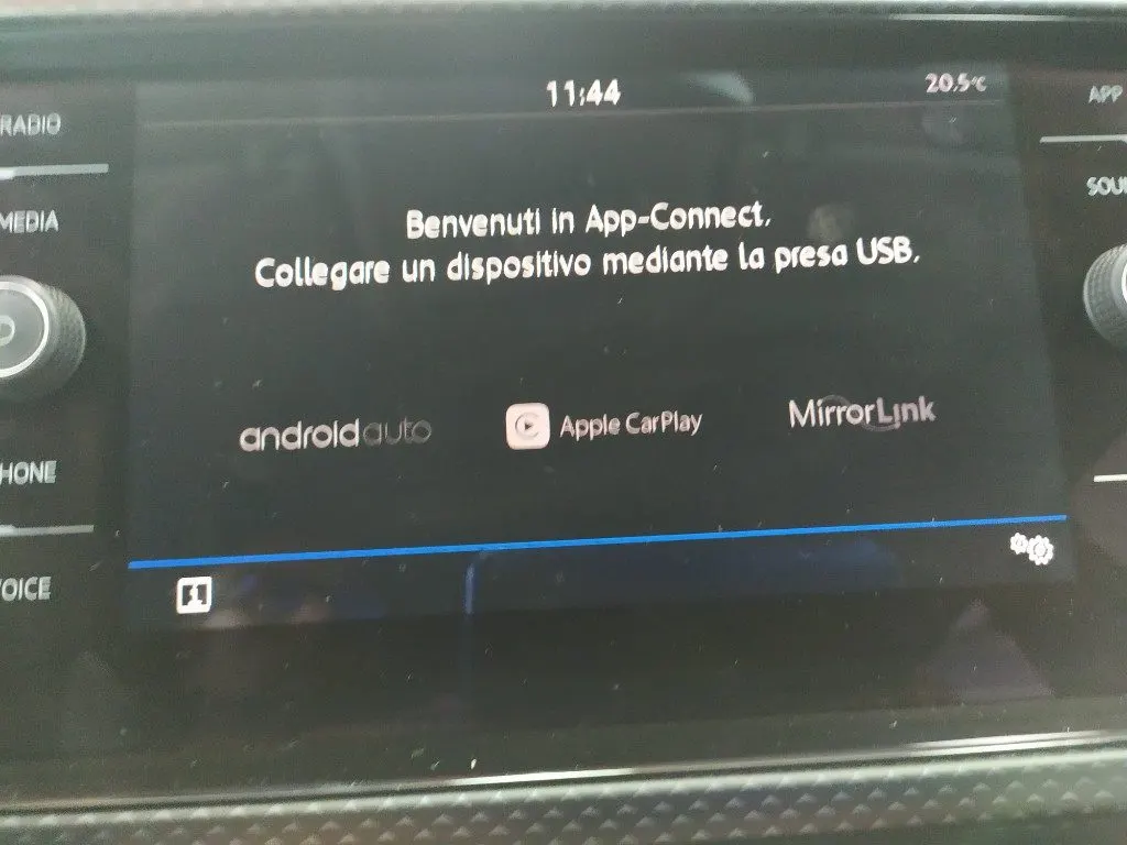 Volkswagen T-Cross, foto 11